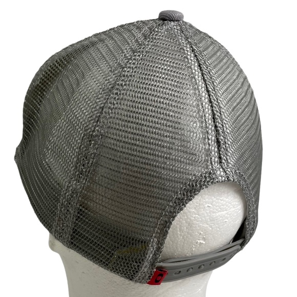 Oakley Snap-Back Trucker Mesh Baseball Hat Cap Embroidered Spell-Out Gray/White - Picture 8 of 16